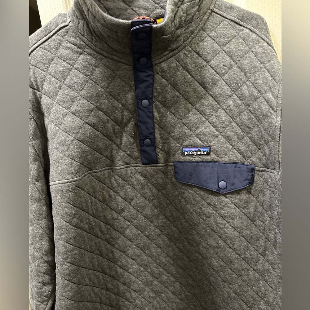 Patagonia vintage quilted quarter button up